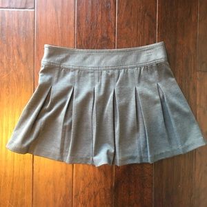 Cherokee Juniors XL Gray Pleated Mini Skirt